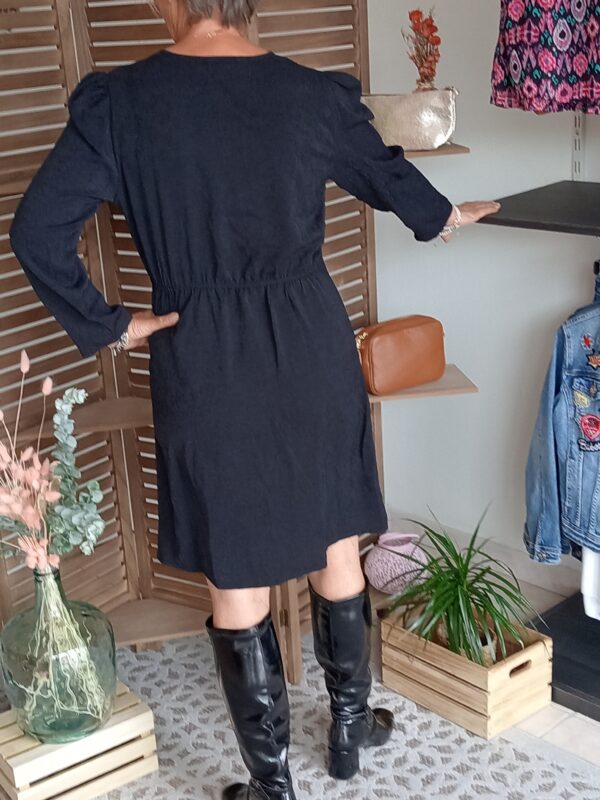 Robe Emmy – Image 3