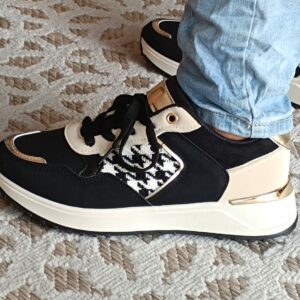 Sneakers style sport noir et beige Shop' ton style